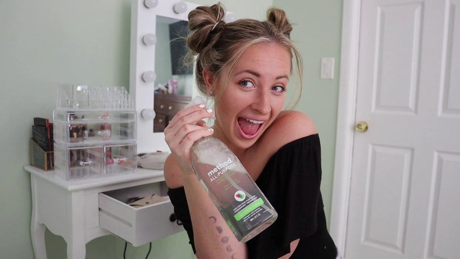 Hey lovies ❤  ❤   This video is me organizing my vanity and showing you all some of my favorite stuff, ALSO at the end of the video I talk about how my genius ...