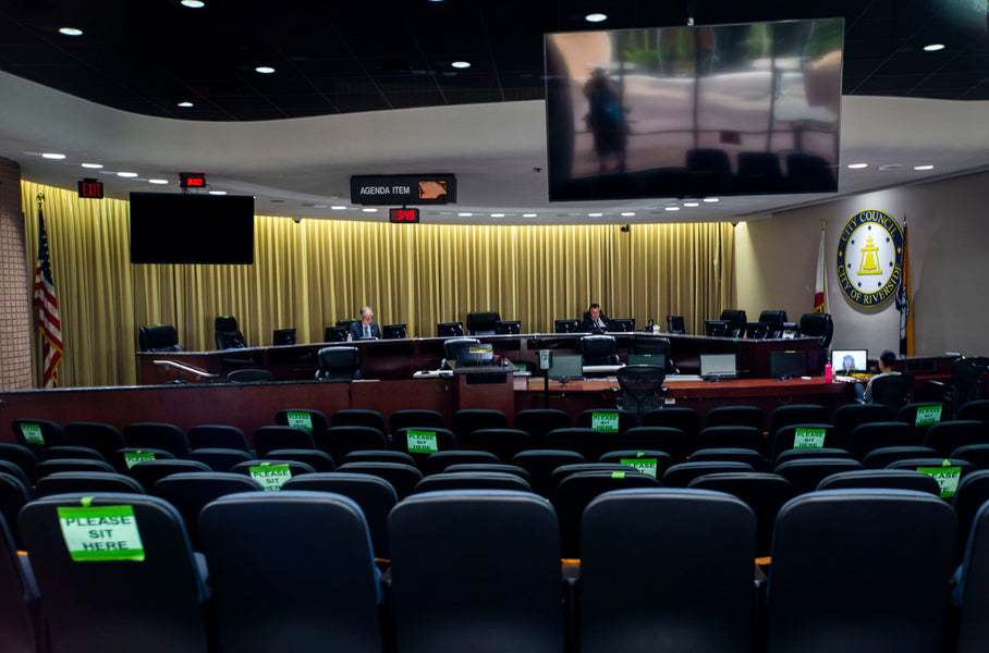 Riverside City Council shows gulf between dictates and leadership